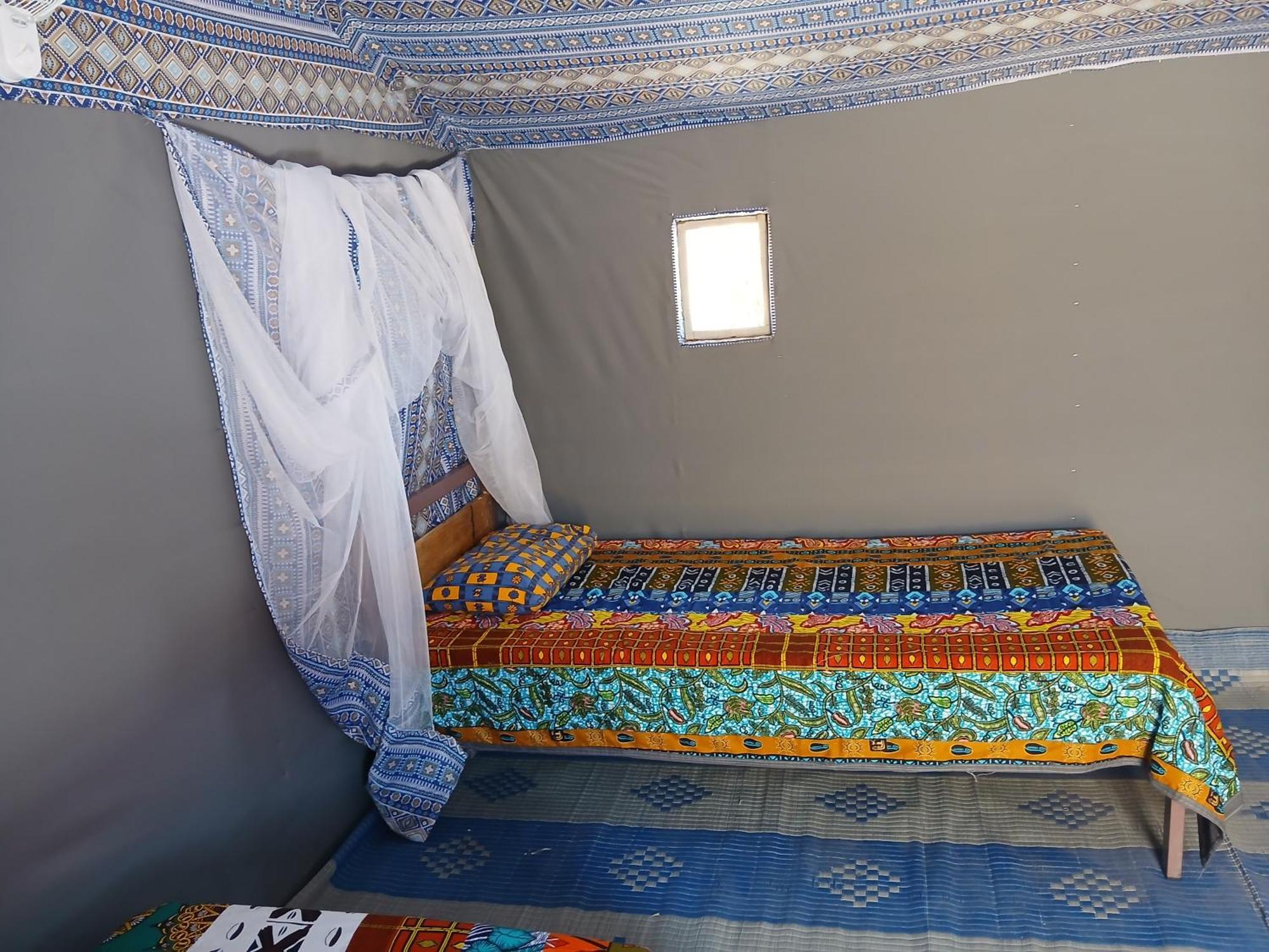 "Par 4 Chemins" - Atypical Stopover Nouakchott Exterior foto