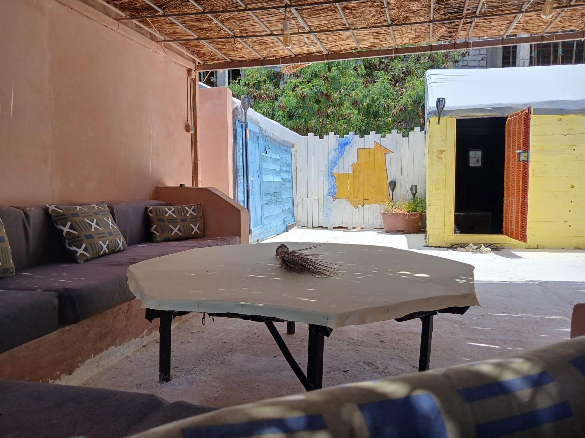 "Par 4 Chemins" - Atypical Stopover Nouakchott Exterior foto
